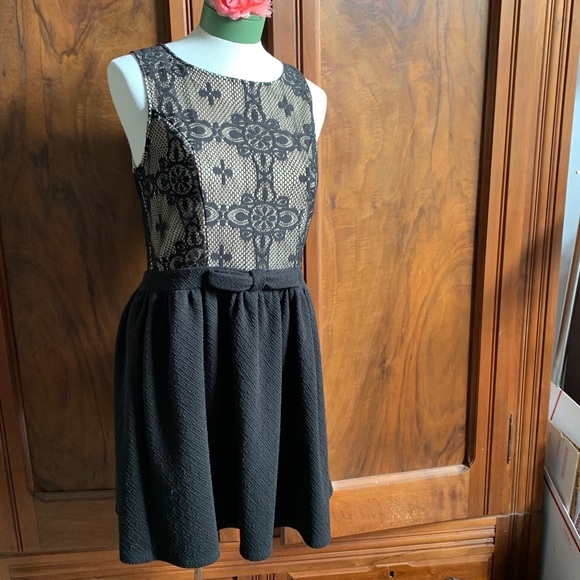 Rewind Black Lace Overlay Dress - Picture 6 of 6